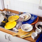 When there are always mountains of dirty dishes in the kitchen, a dishwasher will become indispensable.
